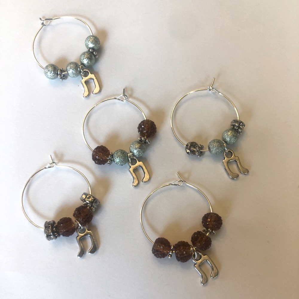 Music note,  eighth note wine charms set of 5